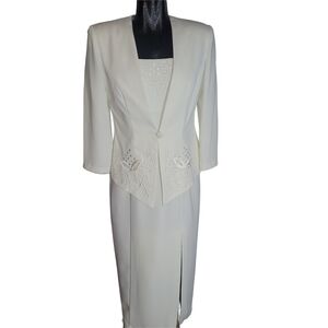 Nu Mode White Formal Bridal Two-Piece Sleeveless Dress Suit 7/8
